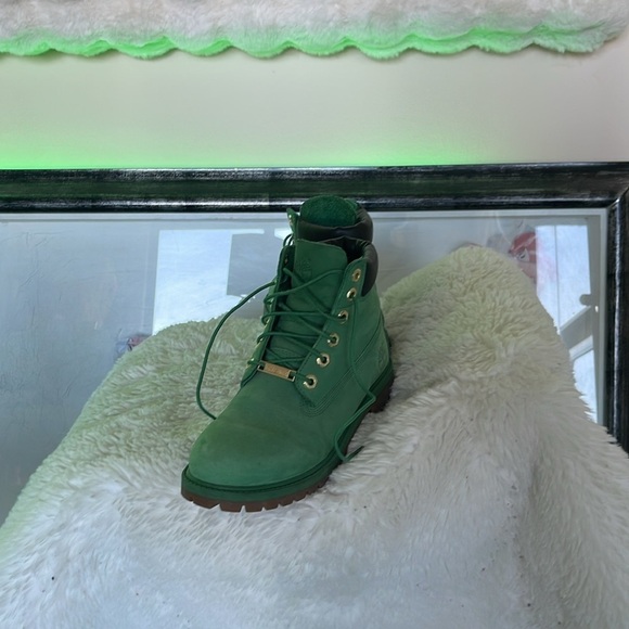 Timberland green genuine leather collectable special addition boots men or women - Picture 3 of 12